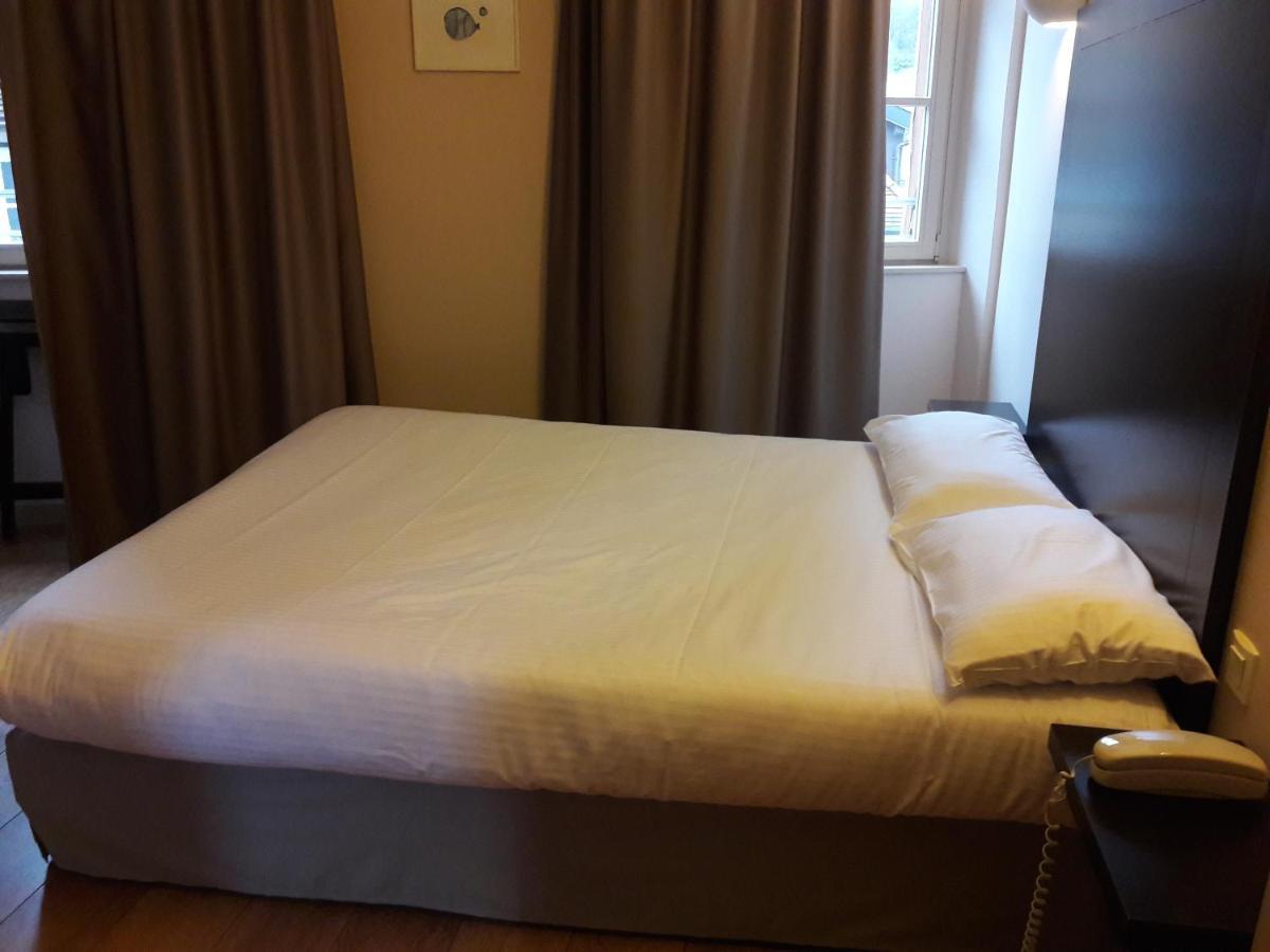 Logis Hotel Des Deux Forts Salins-les-Bains Εξωτερικό φωτογραφία