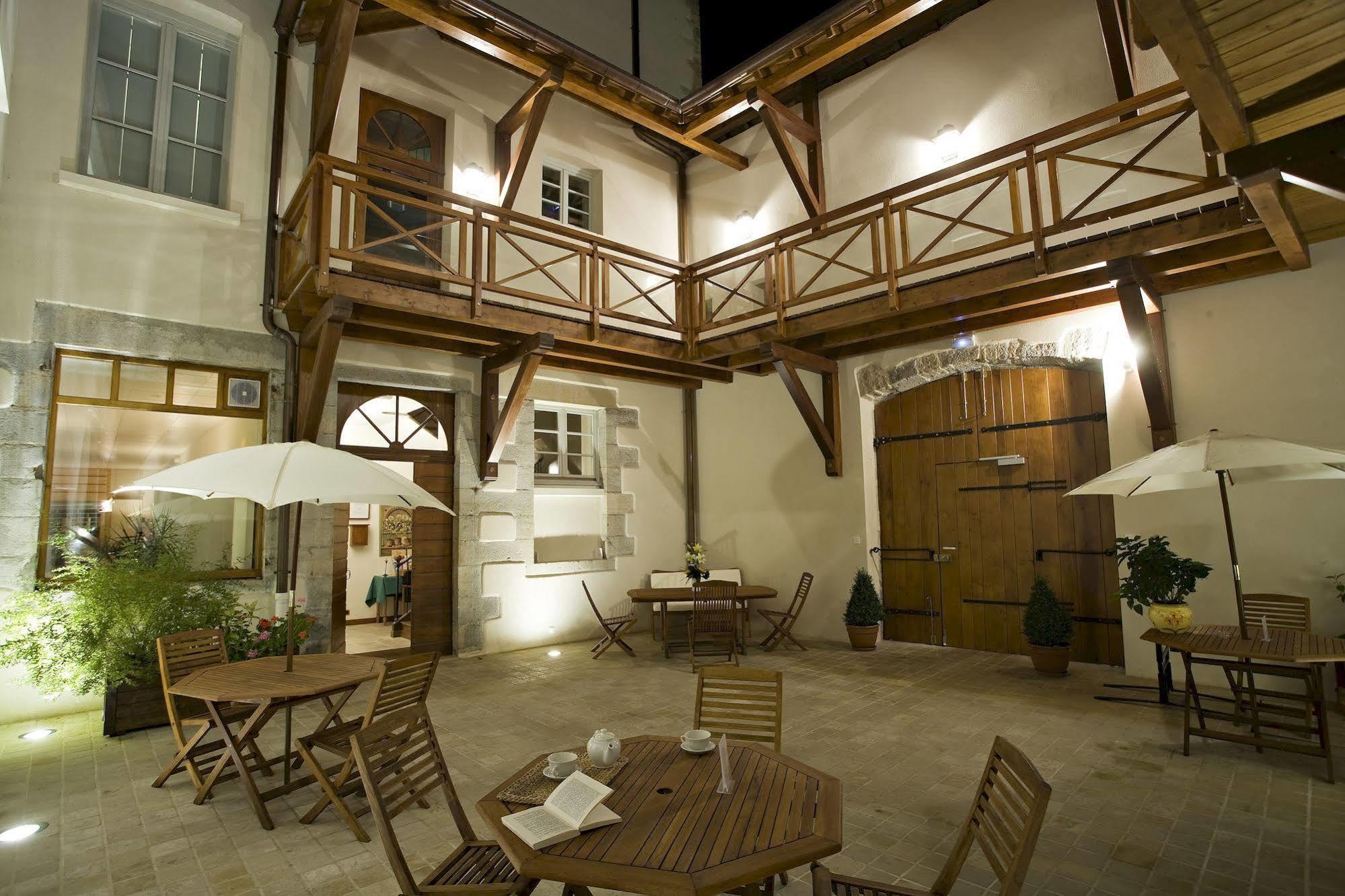 Logis Hotel Des Deux Forts Salins-les-Bains Εξωτερικό φωτογραφία
