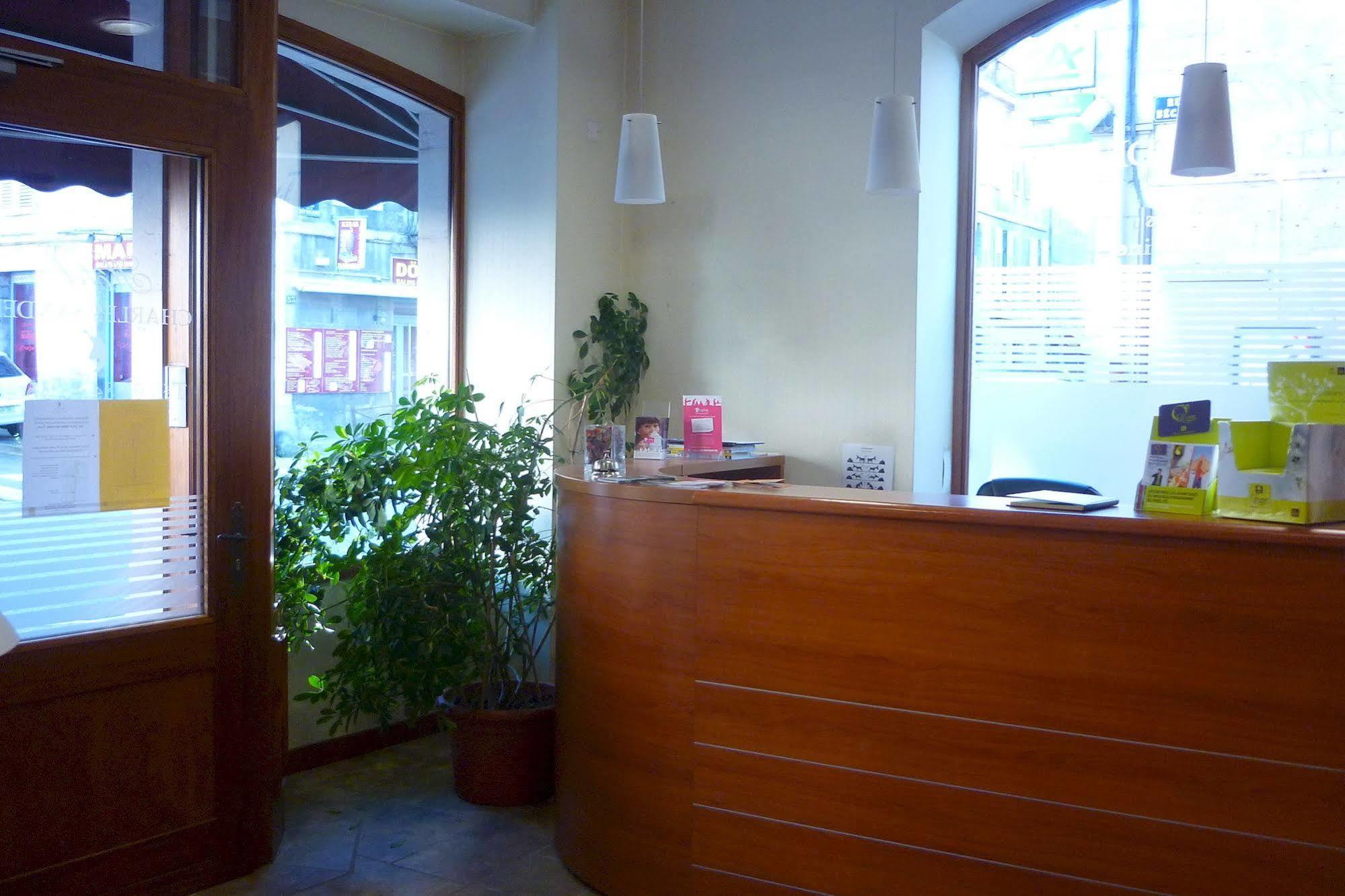 Logis Hotel Des Deux Forts Salins-les-Bains Εξωτερικό φωτογραφία