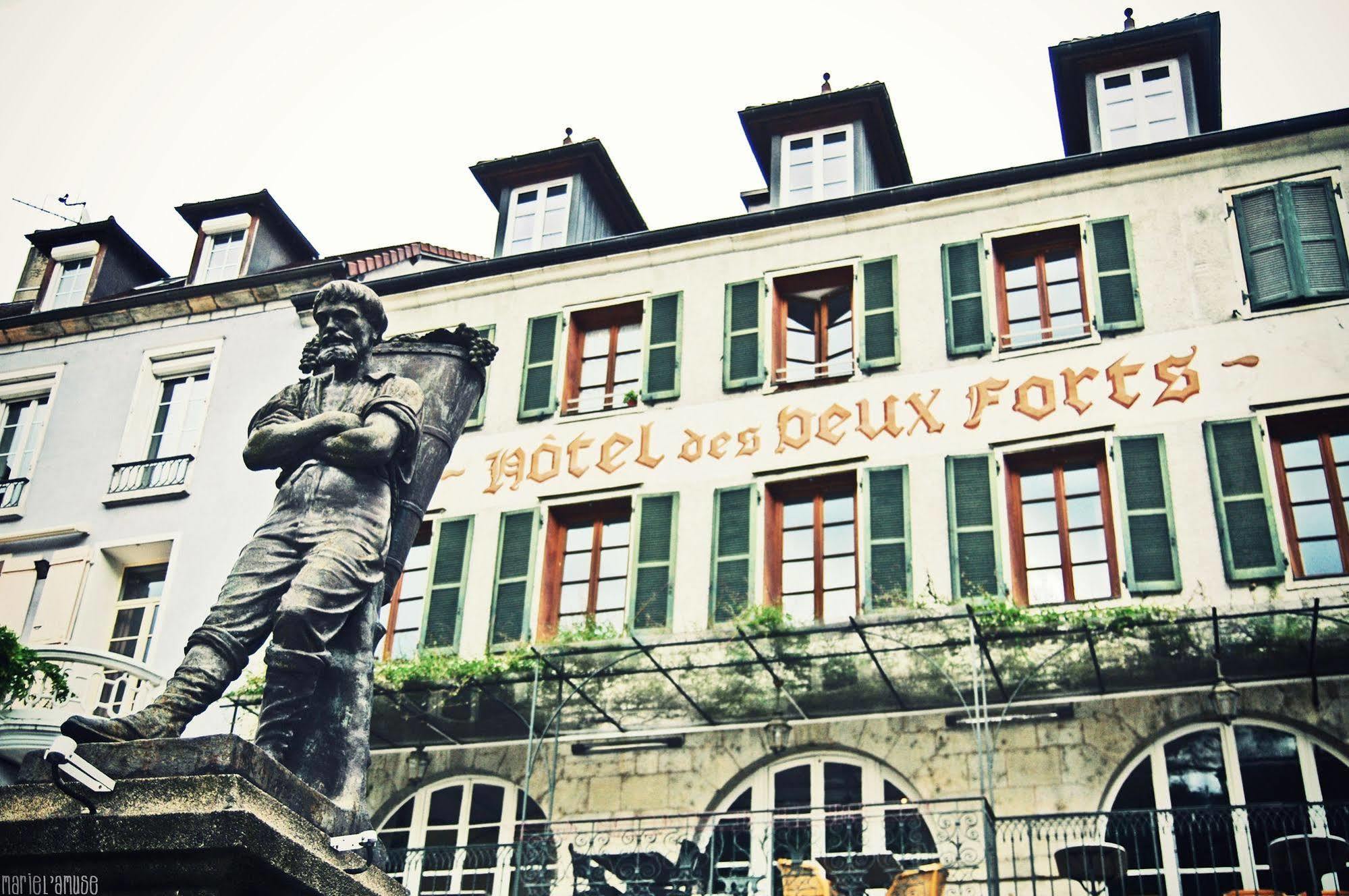 Logis Hotel Des Deux Forts Salins-les-Bains Εξωτερικό φωτογραφία