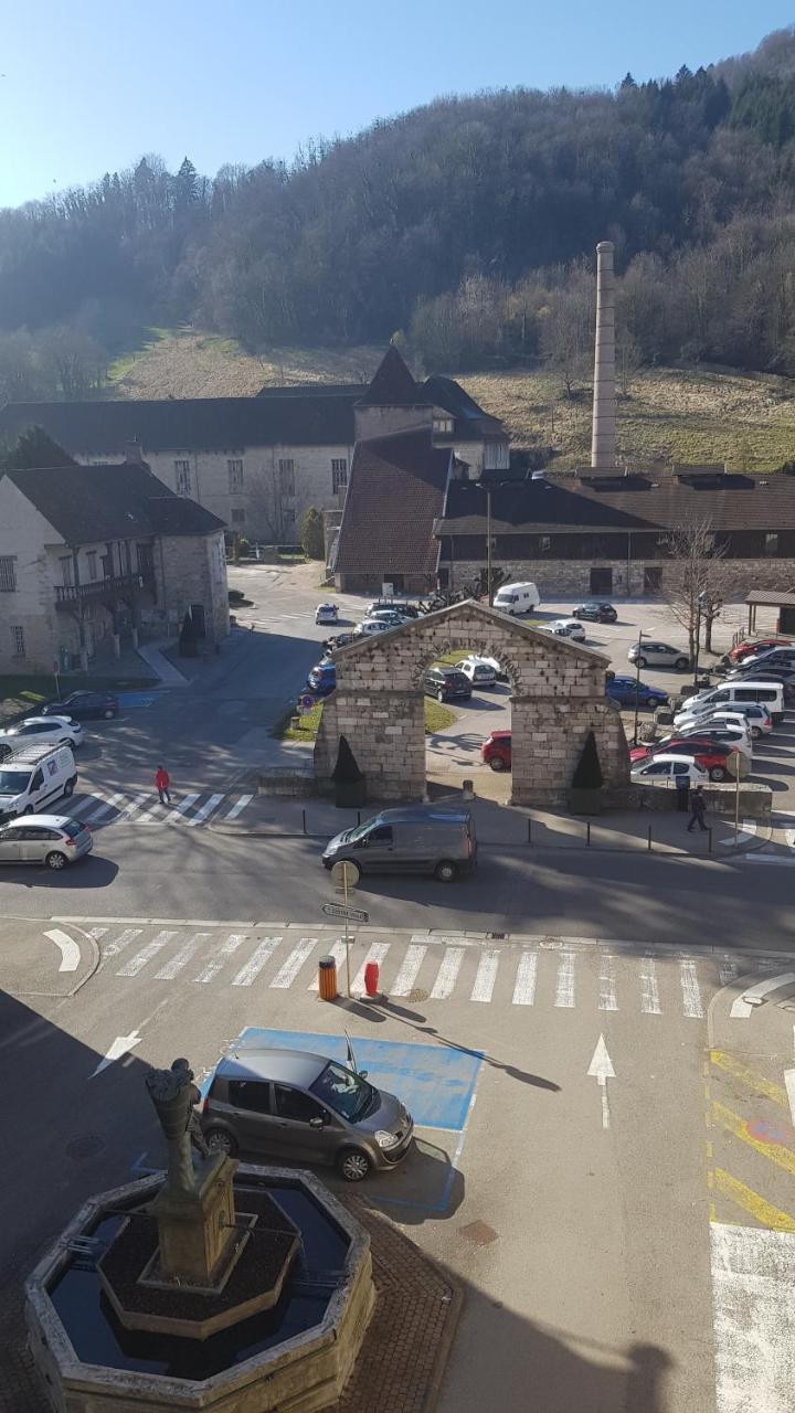 Logis Hotel Des Deux Forts Salins-les-Bains Εξωτερικό φωτογραφία