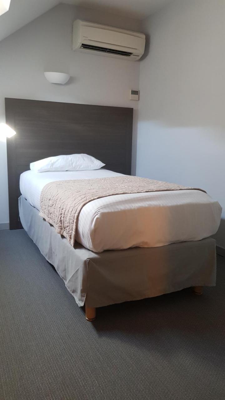 Logis Hotel Des Deux Forts Salins-les-Bains Εξωτερικό φωτογραφία